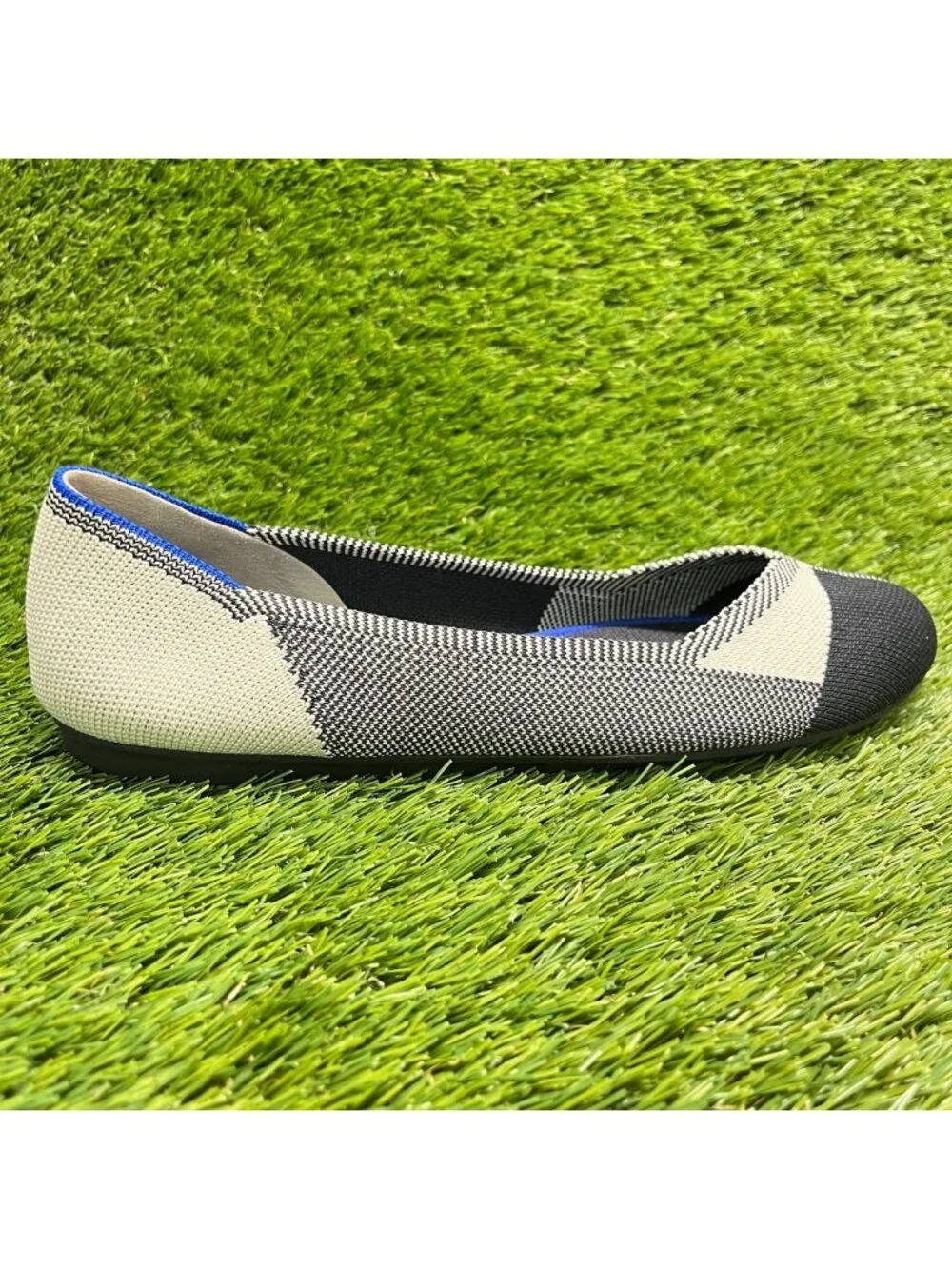 Rothy's The Flat Womens Size 8 Black Beige Casual Classic Knit Slip-On Flats